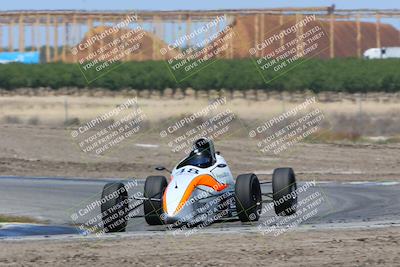 media/Apr-30-2022-CalClub SCCA (Sat) [[98b58ad398]]/Group 3/Race (Grapevine)/